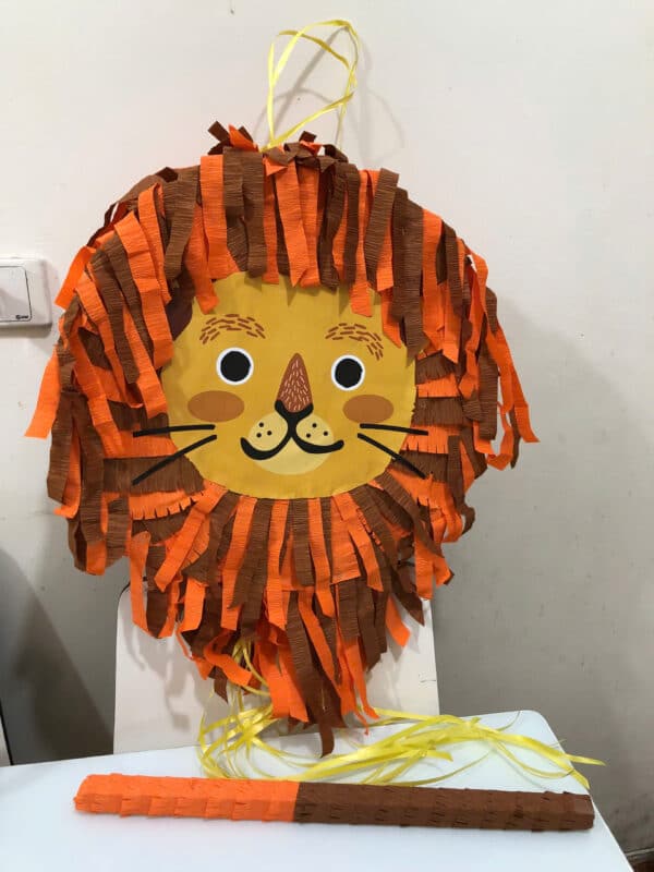 pinata sư tử