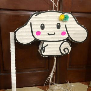 pinata Cinnamoroll