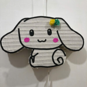 pinata Cinnamoroll