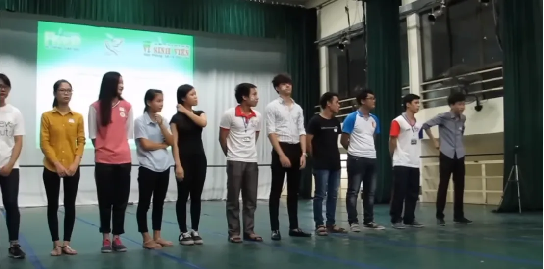 tro choi noi nguoc lam nguoc.png710710 tiệc sinh nhật 27 tro choi noi nguoc lam nguoc.png710710 tiệc sinh nhật