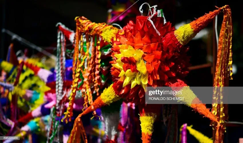 ehcp0fja dnp truyen thong pi ata 2 piñata 22 Truyền thống pi--ata - Độc đáo pinata - 2